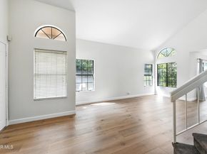 26933 Lost Oak Court, Calabasas CA 91301