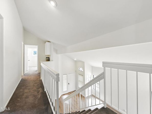 26933 Lost Oak Court, Calabasas CA 91301