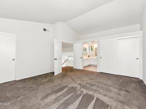 26933 Lost Oak Court, Calabasas CA 91301