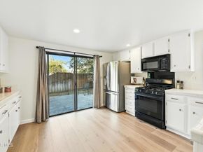 26933 Lost Oak Court, Calabasas CA 91301