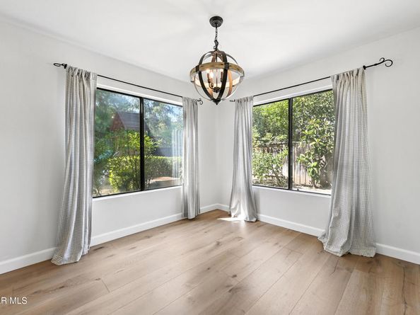 26933 Lost Oak Court, Calabasas CA 91301