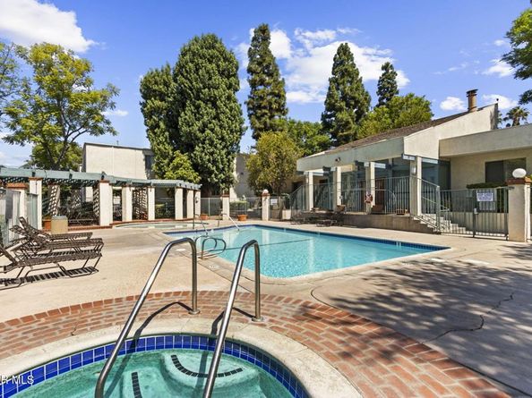 5700 Etiwanda Avenue 248, Tarzana CA 91356