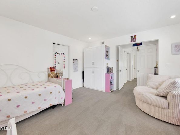 5656 Walnut Ridge Drive, Agoura Hills CA 91301