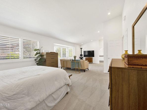 5656 Walnut Ridge Drive, Agoura Hills CA 91301