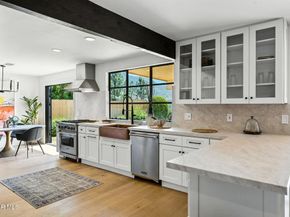 30670 Passageway Place, Agoura Hills CA 91301