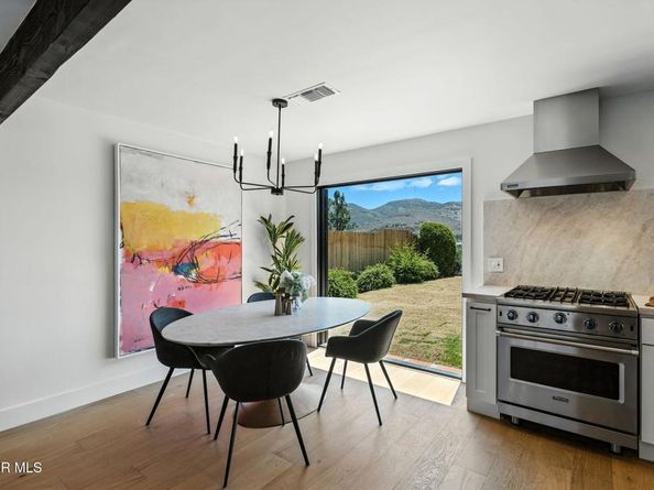 30670 Passageway Place, Agoura Hills CA 91301