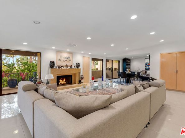 2131 Century Woods Way, Los Angeles CA 90067
