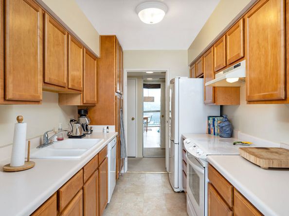 201 Ocean Avenue 1110B, Santa Monica CA 90402
