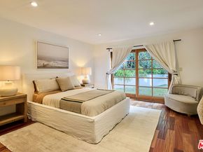 3268 Serra Road, Malibu CA 90265