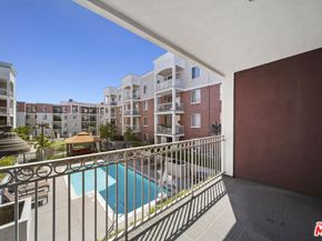 3740 Santa Rosalia Drive 212, Los Angeles CA 90008