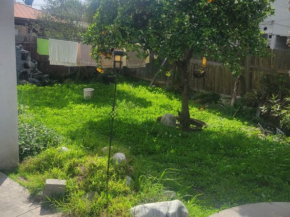 2432 Exposition Place, Los Angeles CA 90018