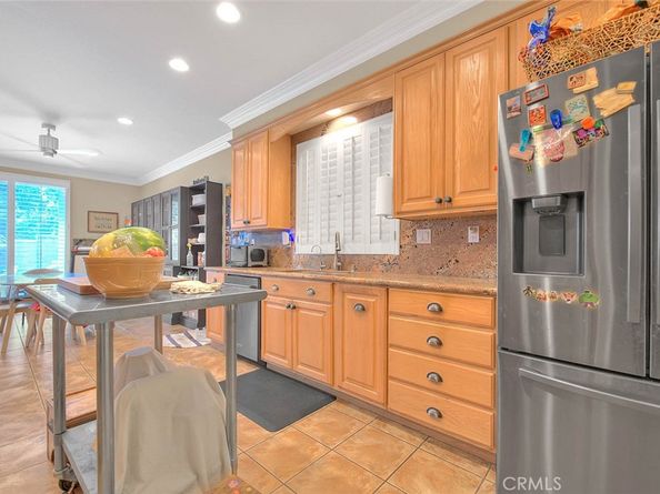 1855 Ambrosia Avenue, Upland CA 91784