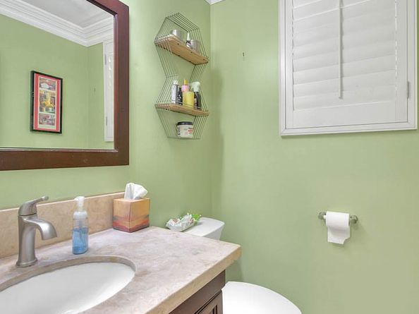 1855 Ambrosia Avenue, Upland CA 91784