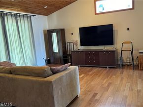 2117 Colby Avenue, West Los Angeles CA 90025