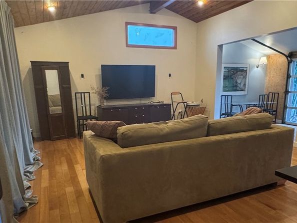 2117 Colby Avenue, West Los Angeles CA 90025