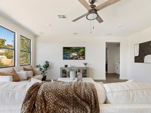 939 N STALEY Lane, Los Angeles CA 90042