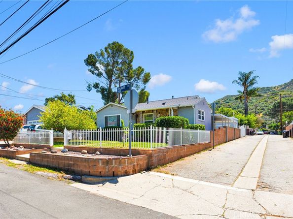 7664 Beckett Street, Tujunga CA 91042