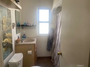 8725 S Denker, Los Angeles CA 90047