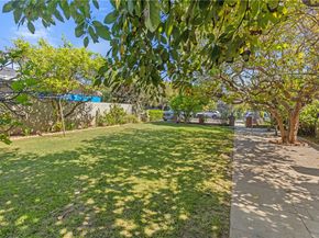2455 Glencoe Avenue, Venice CA 90291
