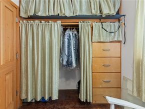 2455 Glencoe Avenue, Venice CA 90291