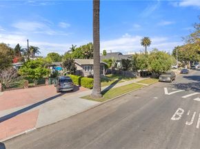 2455 Glencoe Avenue, Venice CA 90291