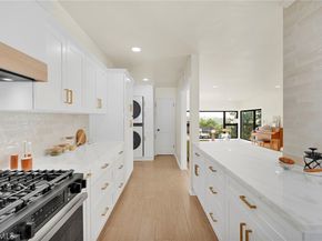 195 Anita Drive, Pasadena CA 91105