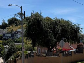 5026 Chester, Los Angeles CA 90032