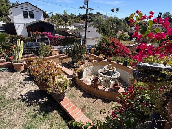 5026 Chester, Los Angeles CA 90032