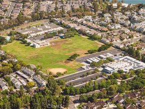 49 Thicket 36, Irvine CA 92614