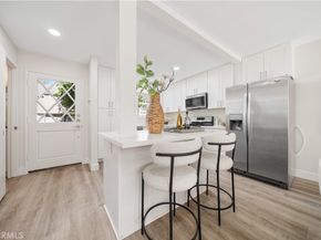 49 Thicket 36, Irvine CA 92614