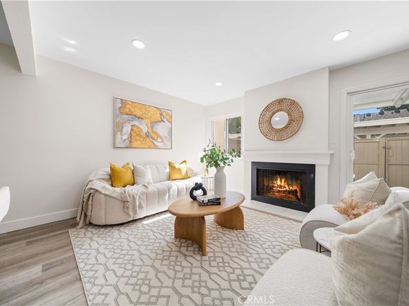 49 Thicket 36, Irvine CA 92614