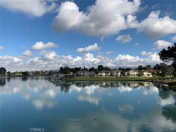 49 Thicket 36, Irvine CA 92614