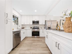 49 Thicket 36, Irvine CA 92614