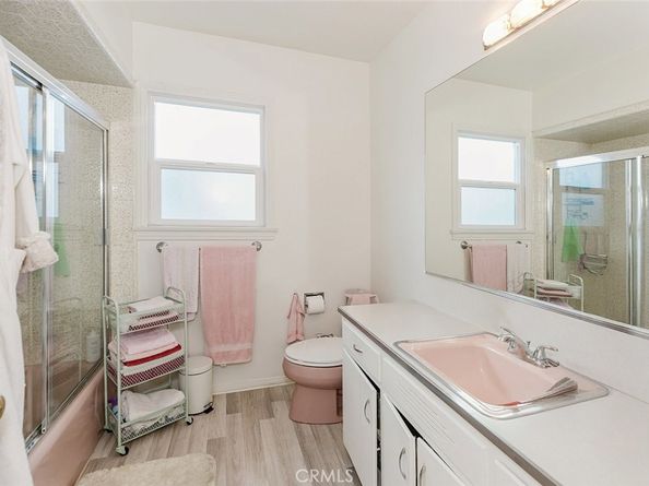 15439 Hart Street, Van Nuys CA 91406