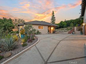 7404 Woodrow Wilson Drive, Hollywood Hills CA 90046