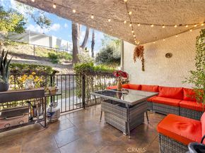 7764 Via Capri, Burbank CA 91504