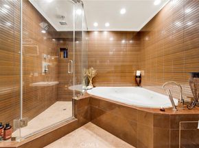 7764 Via Capri, Burbank CA 91504