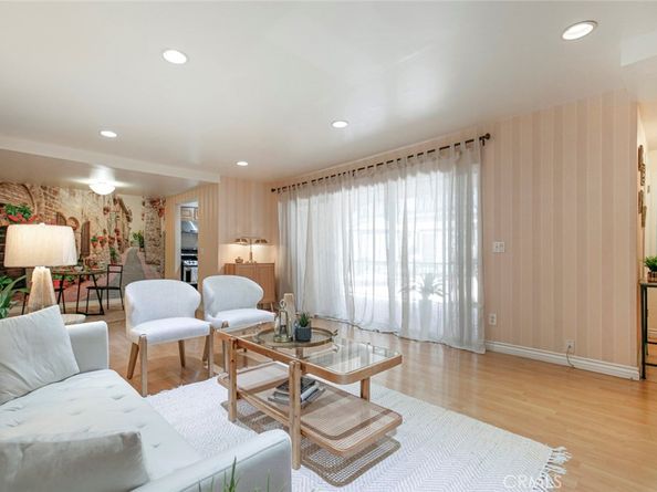605 N Louise Street 106, Glendale CA 91206