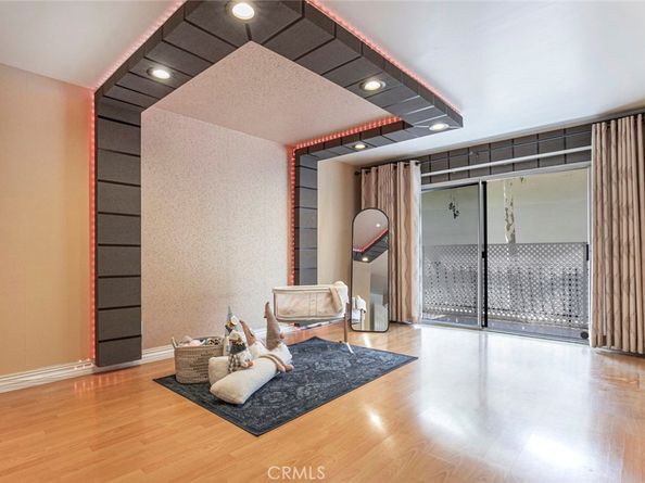 605 N Louise Street 106, Glendale CA 91206