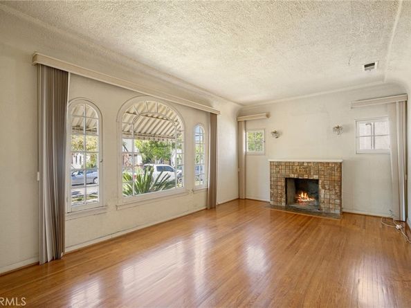 1000 N Isabel Street, Glendale CA 91207