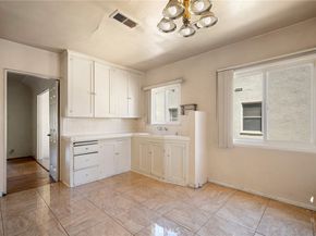 1000 N Isabel Street, Glendale CA 91207