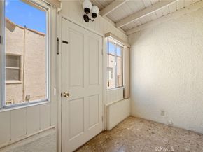 1000 N Isabel Street, Glendale CA 91207