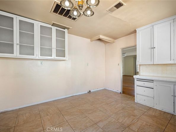 1000 N Isabel Street, Glendale CA 91207