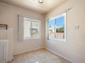 1000 N Isabel Street, Glendale CA 91207