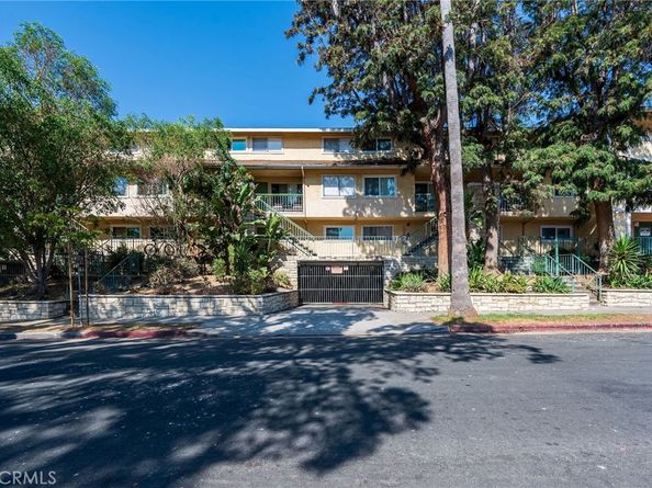 121 Sinclair Avenue 207, Glendale CA 91206