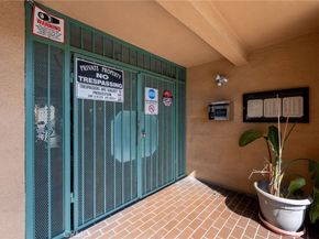 121 Sinclair Avenue 207, Glendale CA 91206