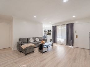 121 Sinclair Avenue 207, Glendale CA 91206