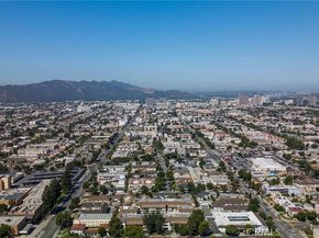 121 Sinclair Avenue 207, Glendale CA 91206