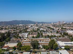121 Sinclair Avenue 207, Glendale CA 91206