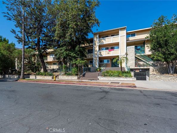 121 Sinclair Avenue 207, Glendale CA 91206